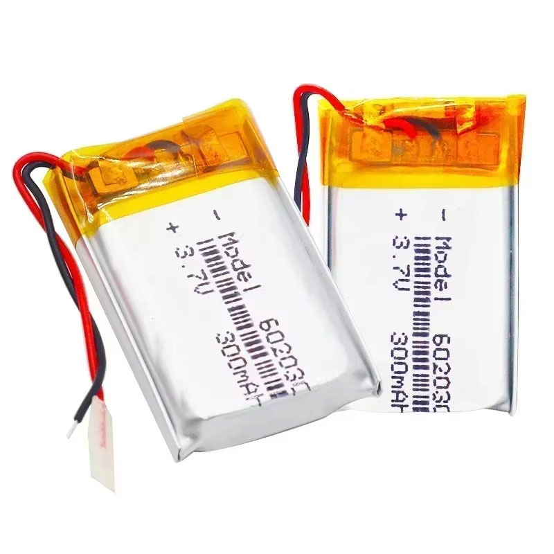 3.7V 300mAh 602030 Lithium Bat - مراجعة Smartwatch I Watches وسعره