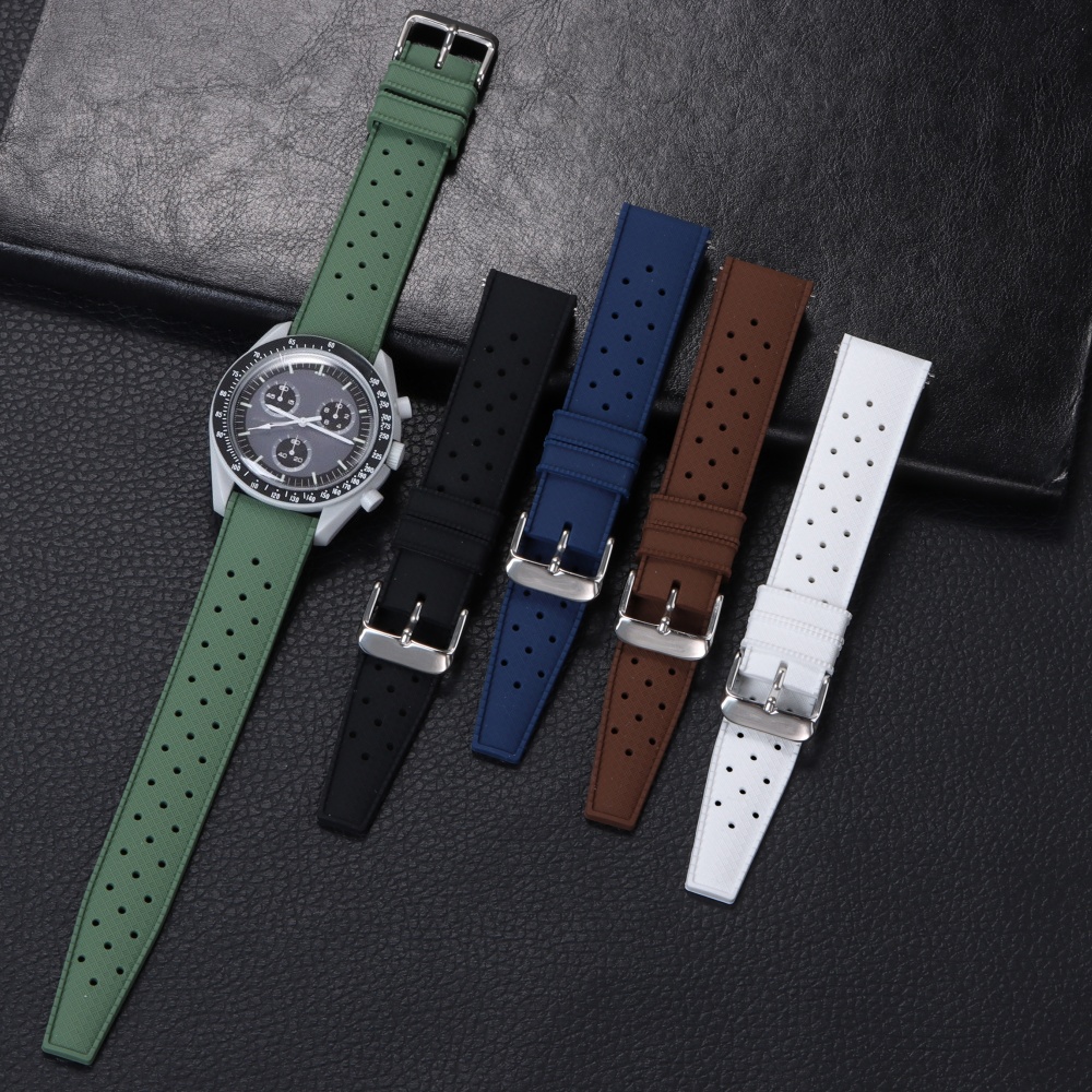 Tropical Silicone Watch Band 1 - مراجعة Citizen Watches Smartwatch وسعره