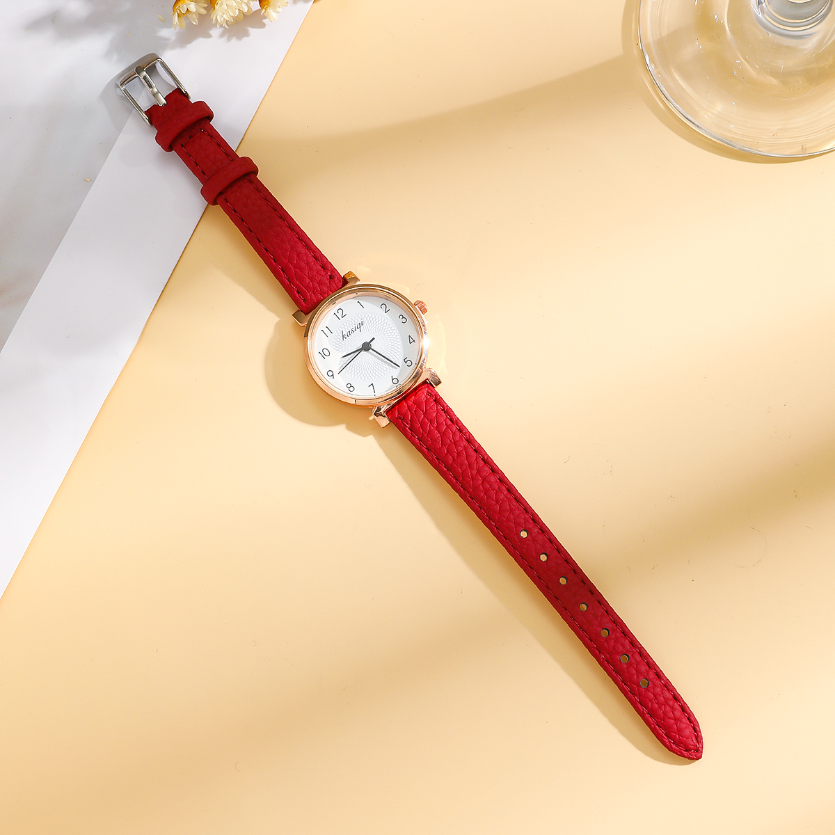 Women's Geneva Square Quartz W - مراجعة Watch Es وسعره