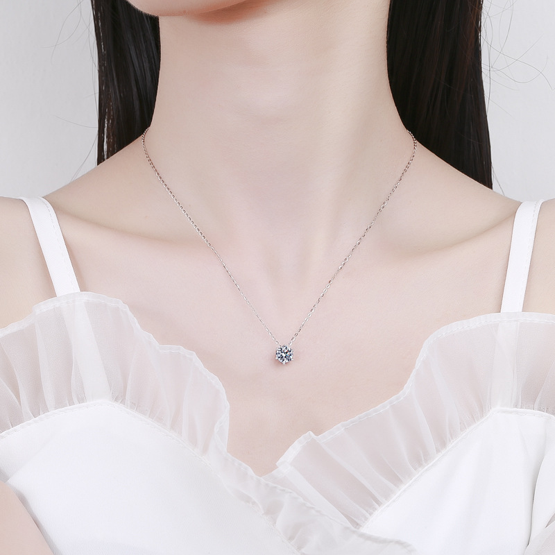 Silver 925 6 prong Moissanite  - مراجعة Vs Smartwatch وسعره