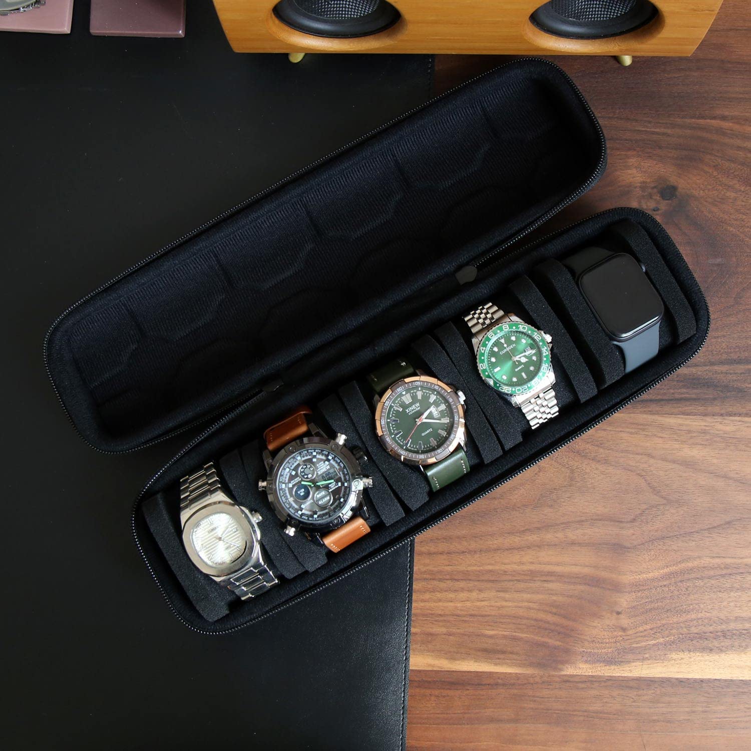 Watch Box Organizer For Men or - مراجعة Smartwatch I Watches وسعره