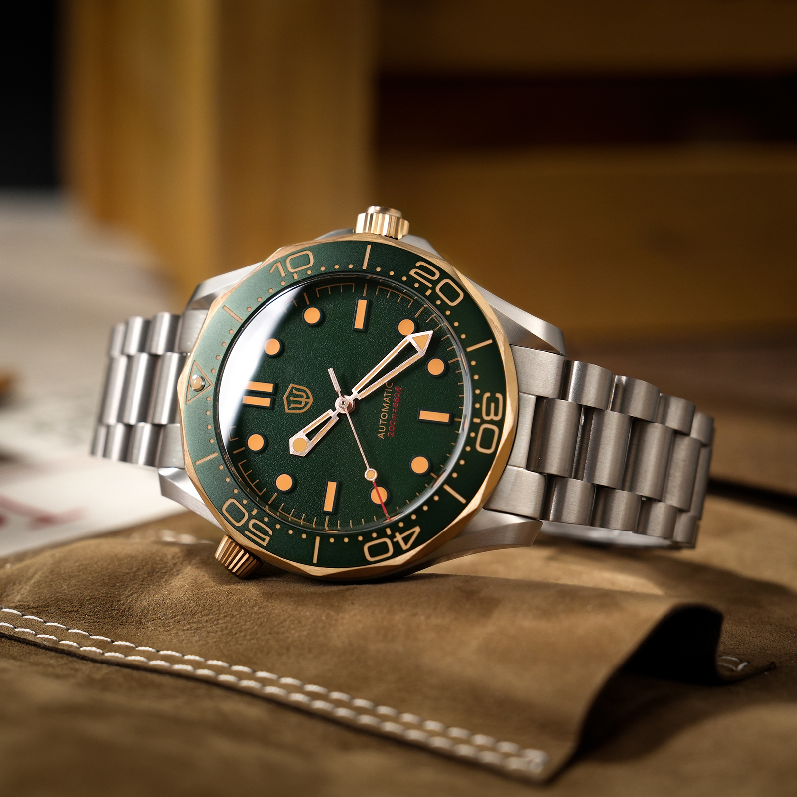 Watchdives WD007 V4 42Mm Titan - مراجعة Waterproof Diving Watch وسعره