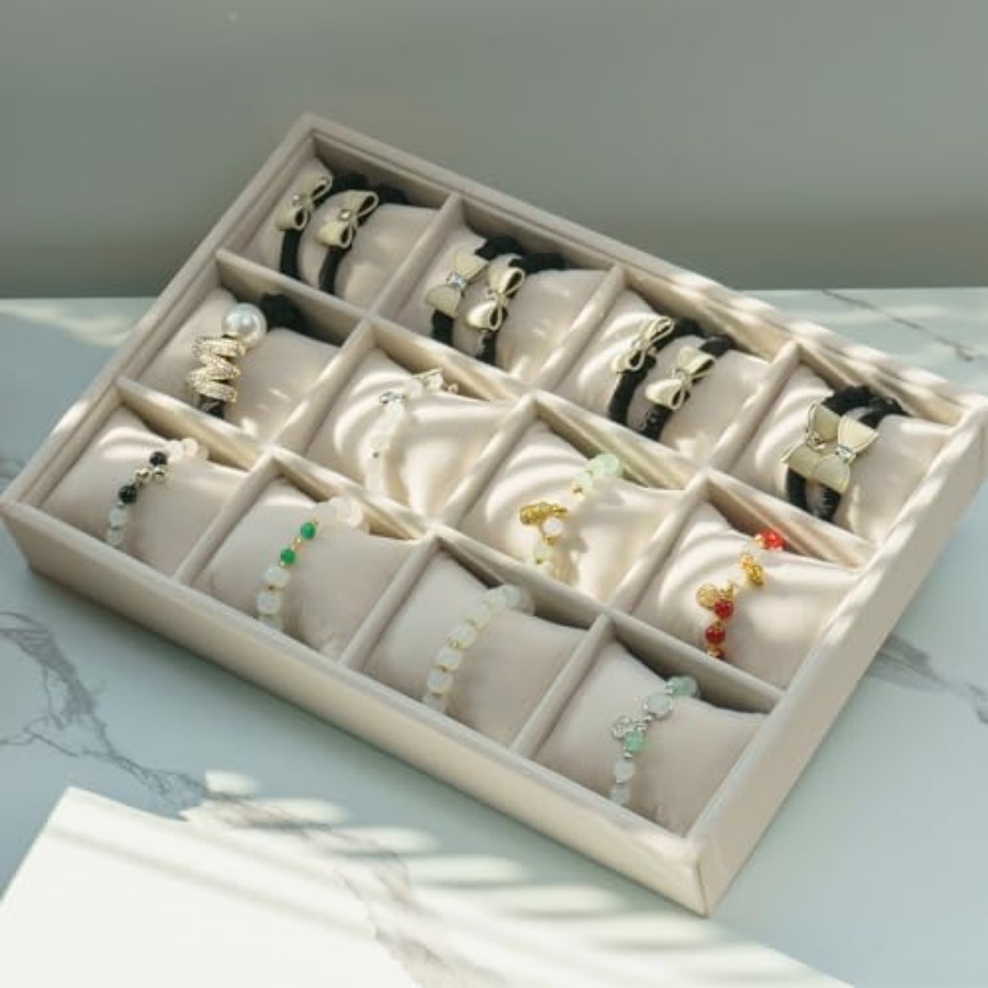 Jewelry Watch Tray, Velvet Wat - مراجعة Watch Display Pillow وسعره