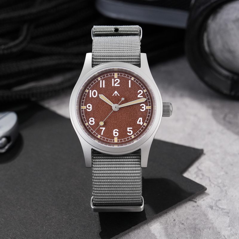 Militado ML12B Mens Watch VH31 - مراجعة Smartwatch Vintage Watches For Men وسعره
